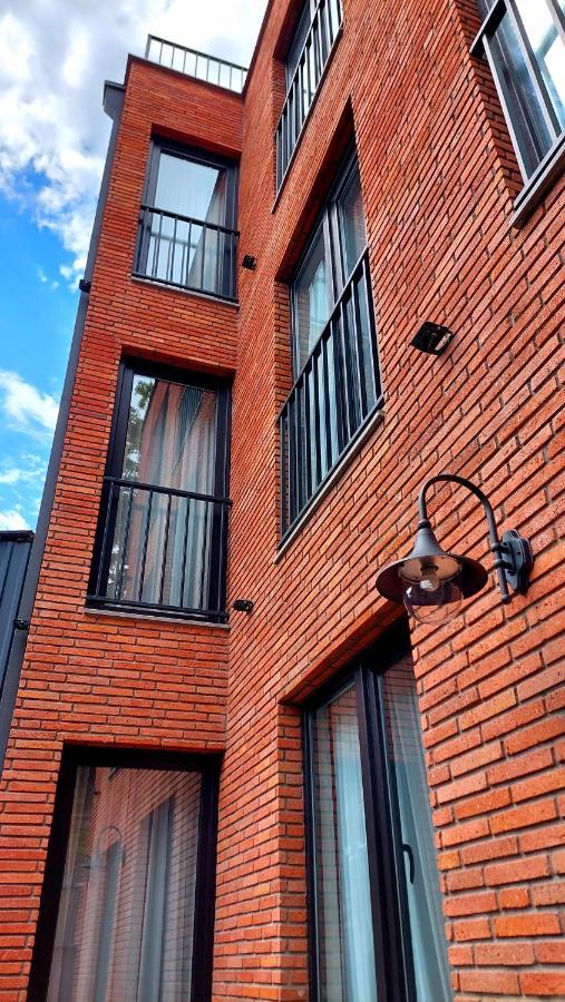 Falcon Boutique Hotel Tbilisi Zewnętrze zdjęcie