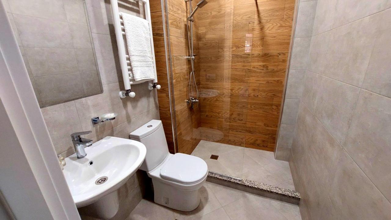 Falcon Boutique Hotel Tbilisi Zewnętrze zdjęcie