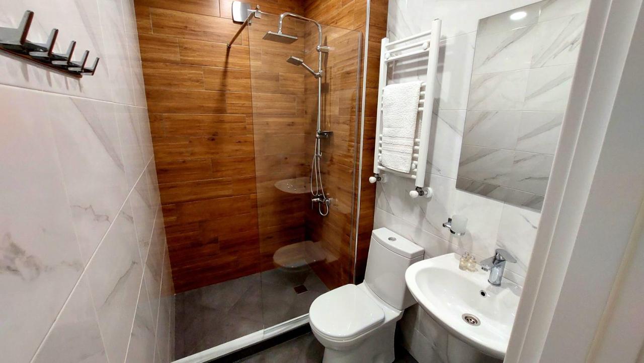 Falcon Boutique Hotel Tbilisi Zewnętrze zdjęcie