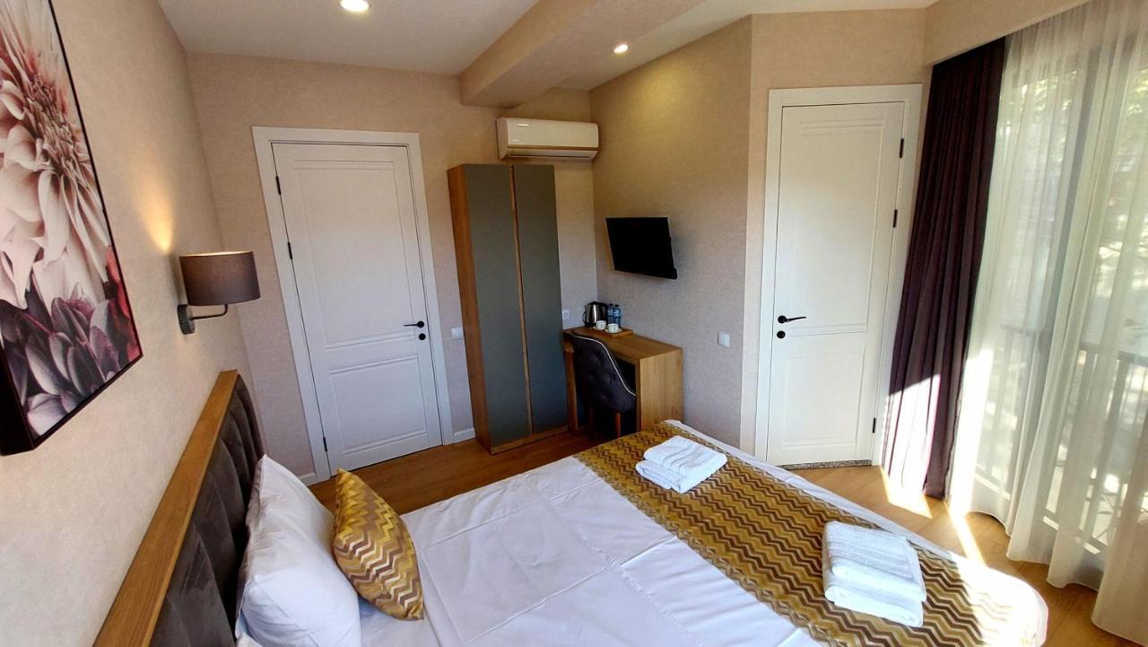 Falcon Boutique Hotel Tbilisi Zewnętrze zdjęcie